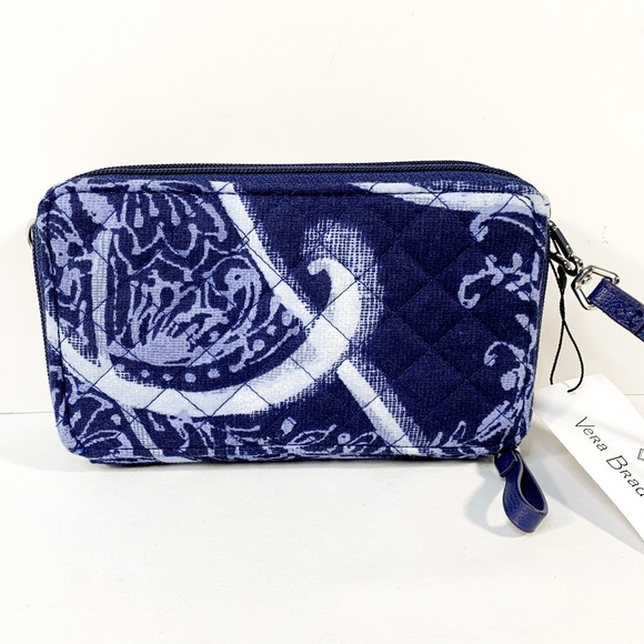 Vera Bradley Handbags - VERA BRADLEY Iconic RFID All In One Crossbody Bag